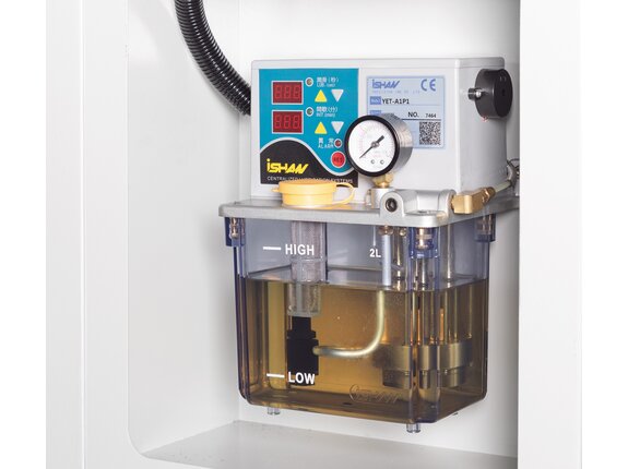 An automatic central lubrication system reliably supplies all lubrication points and simplifies maintenance