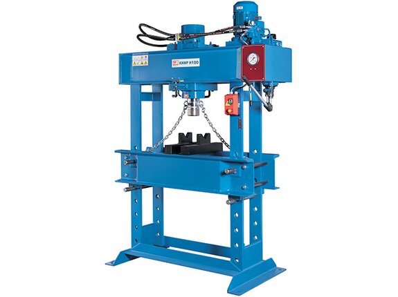 KNWP H 160 - Hydraulic, with horizontal piston travel and a set of prismatic blocks