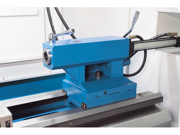 Rigid and easy to position tailstock with hydraulically moved quill