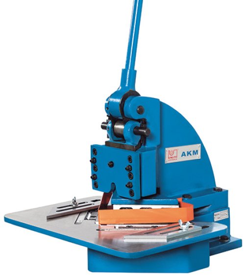AKM - Manual fixed-angle notcher for workshop applications