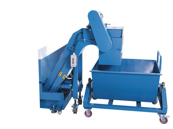 Chip conveyor and trolley as standard